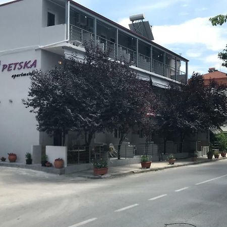 Petska Apartments Λεπτοκαρυά Εξωτερικό φωτογραφία